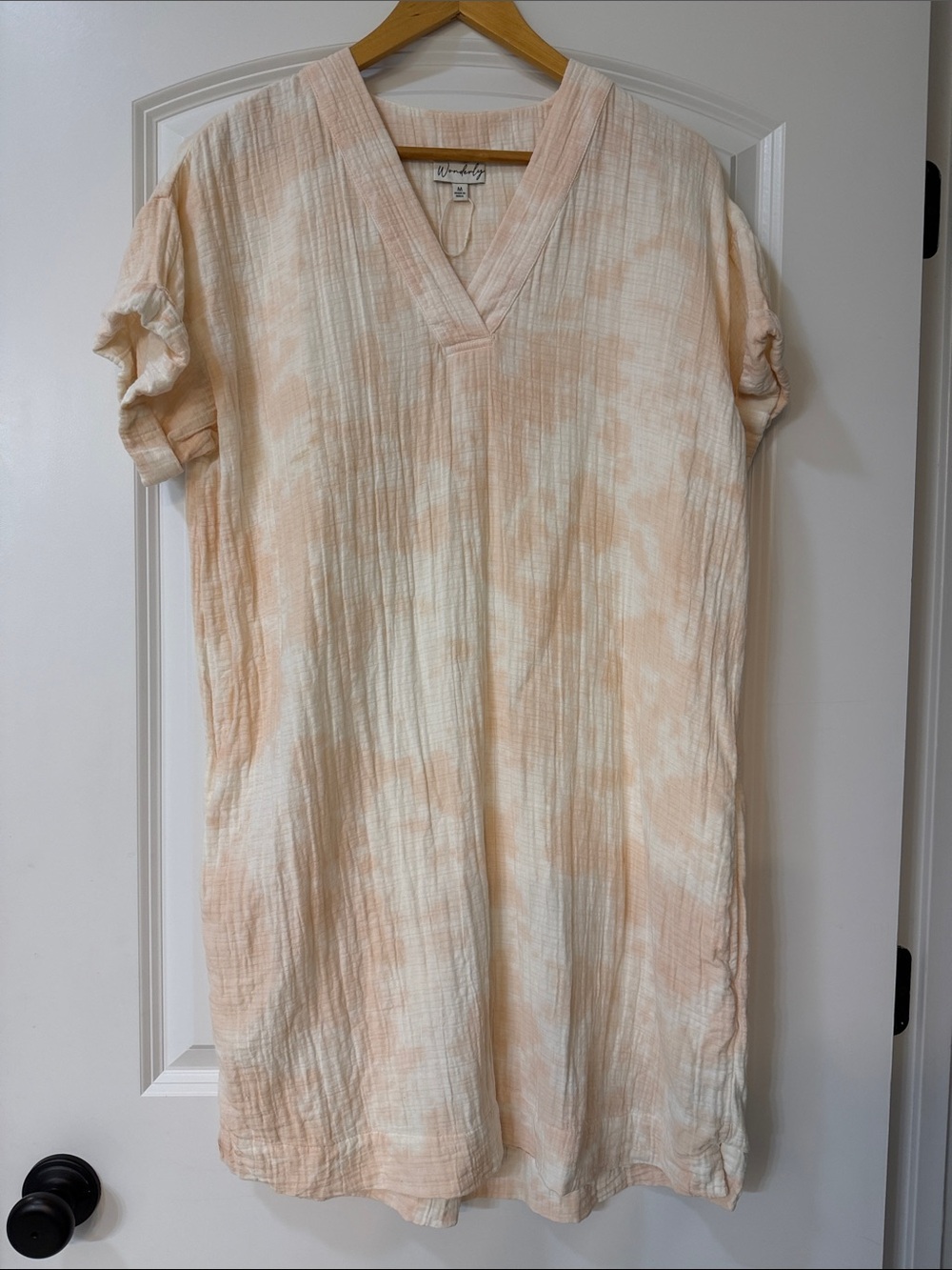 Wonderly Peach and Cream V-Neck Tunic